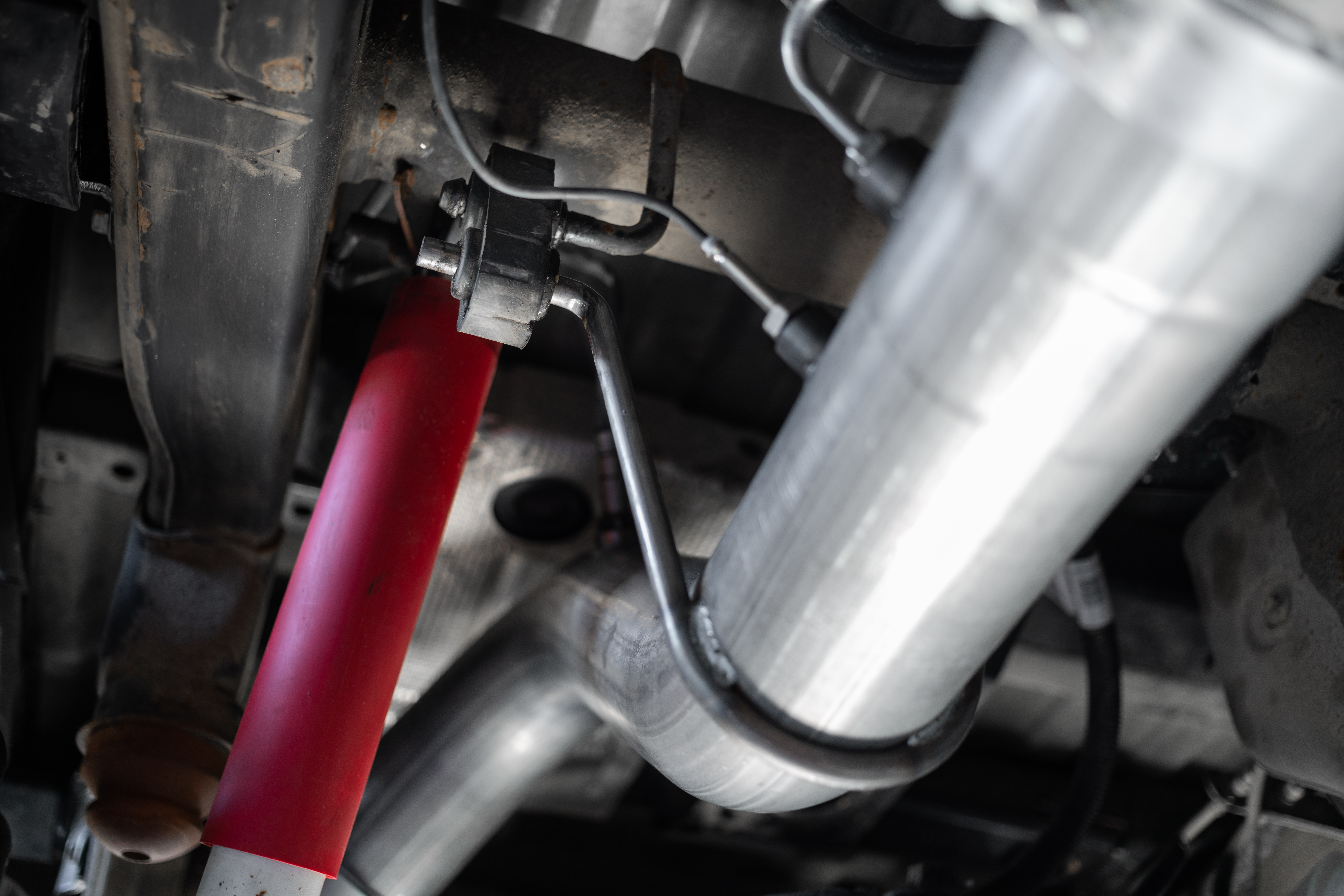 MBRP Armor Lite 4\" Filter Back Single Side Exit.